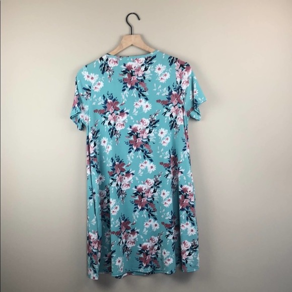 Peach Love California Floral Shift Dress (Medium) - Picture 4 of 8